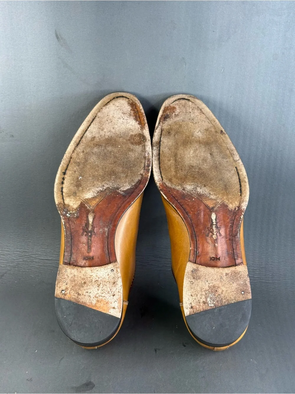 Mezlan gently used